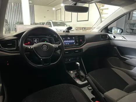 VOLKSWAGEN Polo Hatch 1.0 12V 4P 200 TSI  COMFORTLINE AUTOM�TICO, Foto 7
