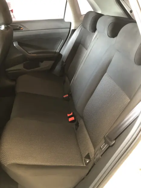 VOLKSWAGEN Polo Hatch 1.0 12V 4P MPI FLEX, Foto 12