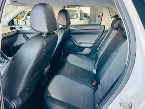 VOLKSWAGEN Polo Hatch 1.0 12V 4P 200 TSI HIGHLINE AUTOM�TICO, Foto 15