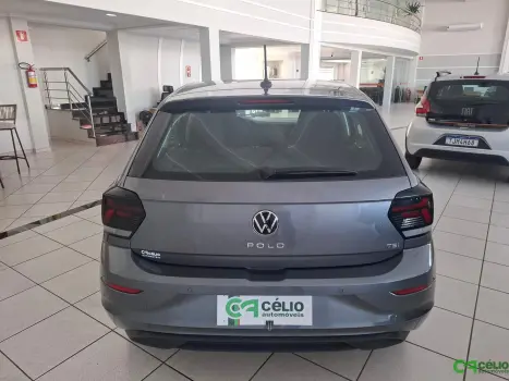 VOLKSWAGEN Polo Hatch 1.0 12V 4P 200 TSI  COMFORTLINE AUTOM�TICO, Foto 11