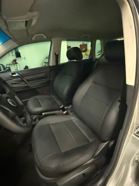 VOLKSWAGEN Polo Hatch 1.6 4P S�RIE OURO, Foto 3