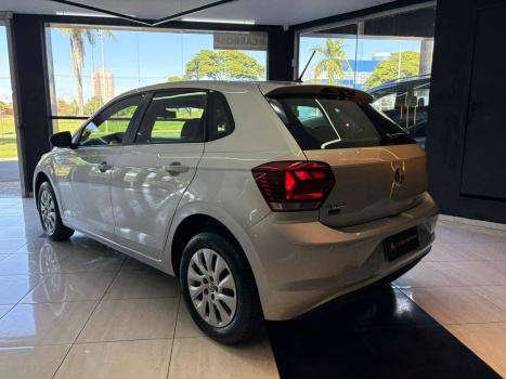 VOLKSWAGEN Polo Hatch 1.0 12V 4P MPI FLEX, Foto 4