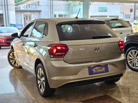VOLKSWAGEN Polo Hatch 1.0 12V 4P 200 TSI  COMFORTLINE AUTOM�TICO, Foto 4