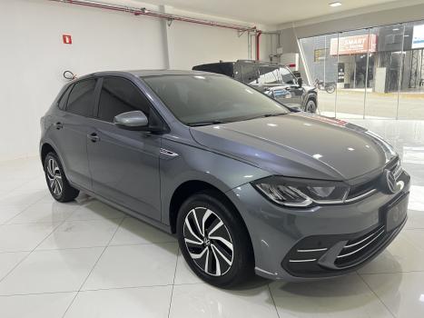 VOLKSWAGEN Polo Hatch 1.0 12V 4P 200 TSI HIGHLINE AUTOM�TICO, Foto 12