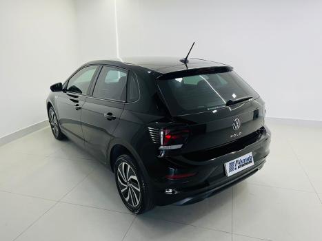 VOLKSWAGEN Polo Hatch 1.0 12V 4P 200 TSI HIGHLINE AUTOM�TICO, Foto 14