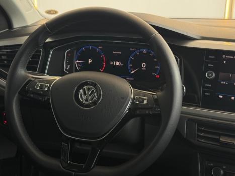 VOLKSWAGEN Polo Hatch 1.0 12V 4P 200 TSI HIGHLINE AUTOM�TICO, Foto 8