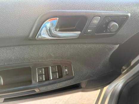 VOLKSWAGEN Polo Hatch 1.6 4P SPORTLINE FLEX, Foto 13