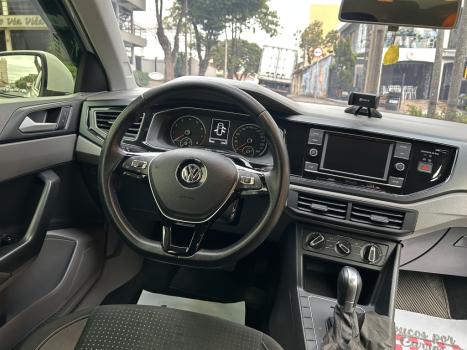 VOLKSWAGEN Polo Hatch 1.0 12V 4P 200 TSI  COMFORTLINE AUTOM�TICO, Foto 8