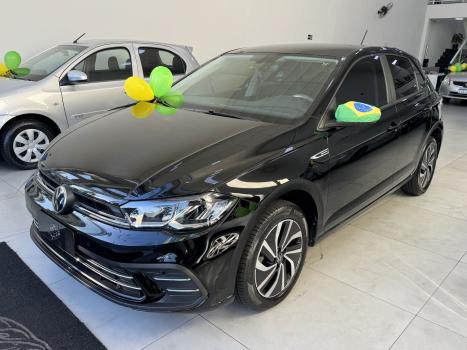 VOLKSWAGEN Polo Hatch 1.0 12V 4P 200 TSI HIGHLINE AUTOM�TICO, Foto 2