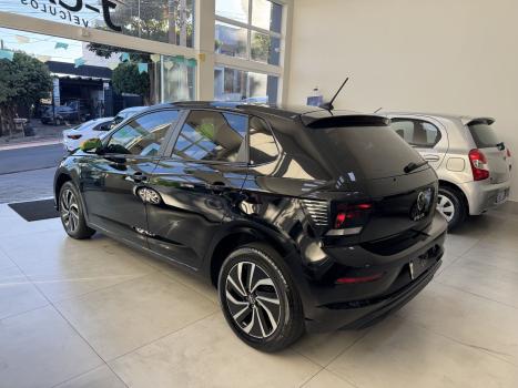 VOLKSWAGEN Polo Hatch 1.0 12V 4P 200 TSI HIGHLINE AUTOM�TICO, Foto 8