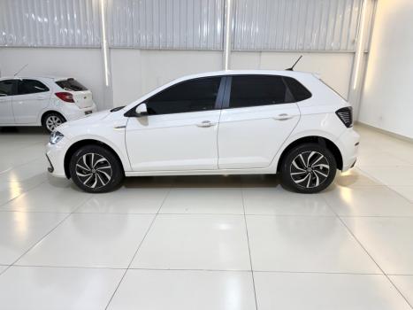 VOLKSWAGEN Polo Hatch 1.0 12V 4P 200 TSI HIGHLINE AUTOM�TICO, Foto 4