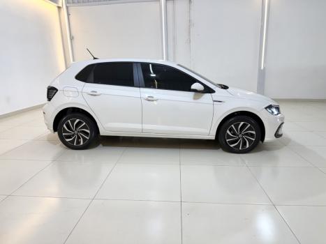 VOLKSWAGEN Polo Hatch 1.0 12V 4P 200 TSI HIGHLINE AUTOM�TICO, Foto 5
