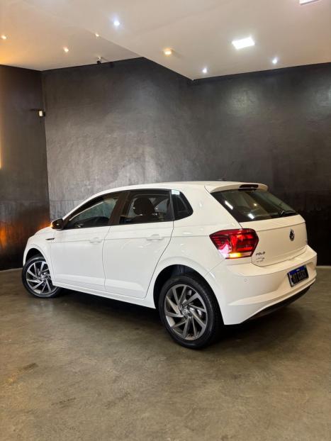 VOLKSWAGEN Polo Hatch 1.0 12V 4P 200 TSI HIGHLINE AUTOM�TICO, Foto 3