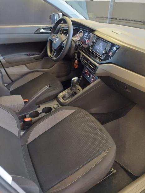 VOLKSWAGEN Polo Hatch 1.0 12V 4P 200 TSI  COMFORTLINE AUTOM�TICO, Foto 10