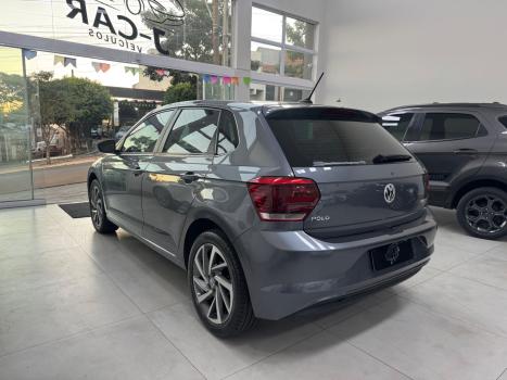 VOLKSWAGEN Polo Hatch 1.0 12V 4P 200 TSI HIGHLINE AUTOM�TICO, Foto 4