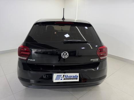 VOLKSWAGEN Polo Hatch 1.0 12V 4P 200 TSI HIGHLINE AUTOM�TICO, Foto 13