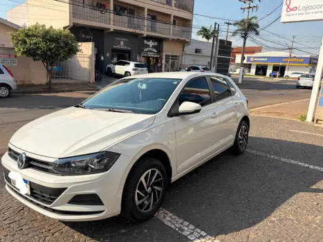 VOLKSWAGEN Polo Hatch 1.0 12V 4P MPI FLEX, Foto 4