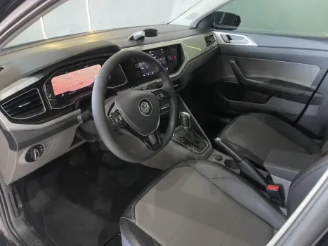 VOLKSWAGEN Polo Hatch 1.0 12V 4P 200 TSI HIGHLINE AUTOM�TICO, Foto 16
