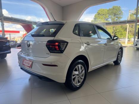 VOLKSWAGEN Polo Hatch 1.0 12V 4P 200 TSI  COMFORTLINE AUTOM�TICO, Foto 8