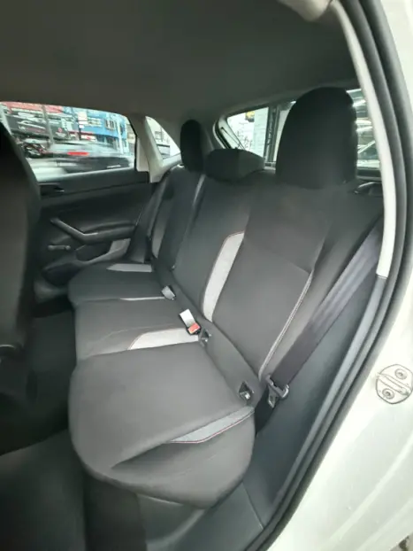 VOLKSWAGEN Polo Hatch 1.0 12V 4P MPI TRACK 1st EDITION, Foto 19