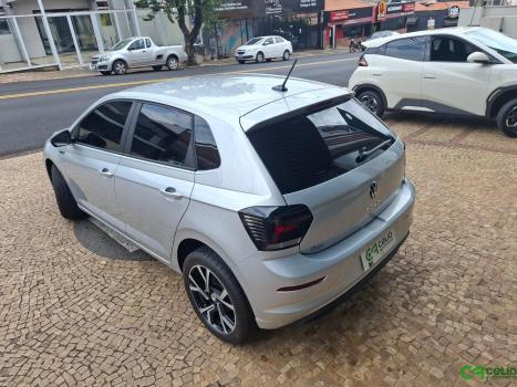VOLKSWAGEN Polo Hatch 1.0 4P 170 TSI HIGHLINE AUTOM�TICO, Foto 2