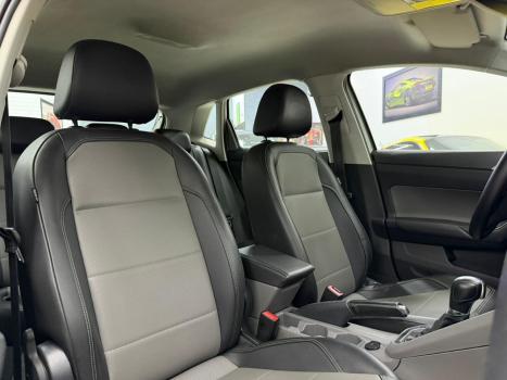 VOLKSWAGEN Polo Hatch 1.0 12V 4P 200 TSI HIGHLINE AUTOM�TICO, Foto 13