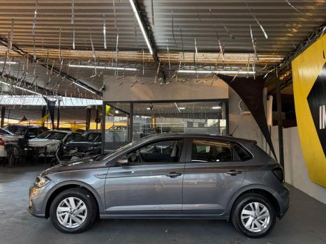 VOLKSWAGEN Polo Hatch 1.0 4P 170 TSI COMFORTLINE AUTOM�TICO, Foto 4