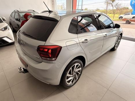 VOLKSWAGEN Polo Hatch 1.0 12V 4P 200 TSI HIGHLINE AUTOMÁTICO, Foto 2