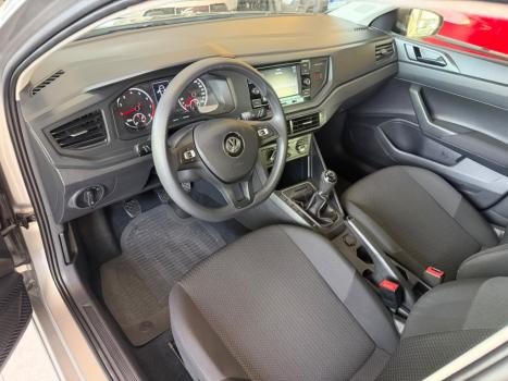 VOLKSWAGEN Polo Hatch 1.0 12V 4P MPI COMFORTLINE, Foto 4