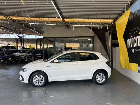 VOLKSWAGEN Polo Hatch 1.0 4P 170 TSI COMFORTLINE AUTOMÁTICO, Foto 8