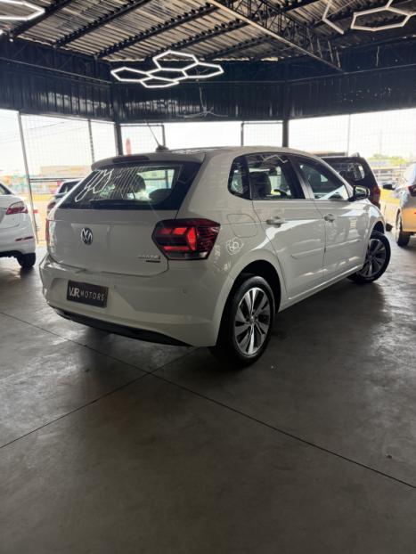 VOLKSWAGEN Polo Hatch 1.0 12V 4P 200 TSI HIGHLINE AUTOMÁTICO, Foto 4