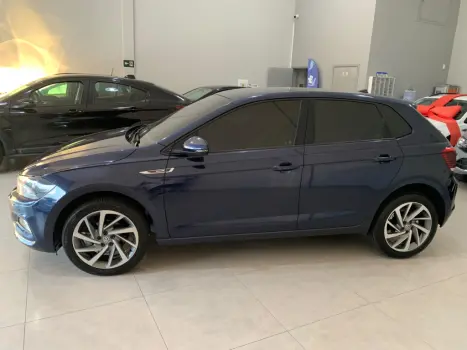 VOLKSWAGEN Polo Hatch 1.0 12V 4P 200 TSI HIGHLINE AUTOMÁTICO, Foto 4