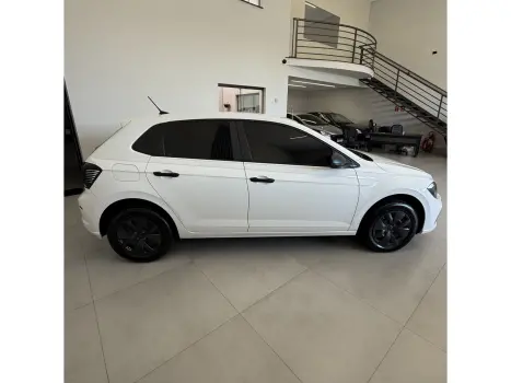 VOLKSWAGEN Polo Hatch 1.0 12V 4P MPI TRACK 1st EDITION, Foto 4