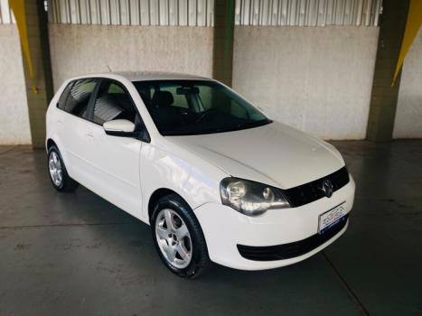VOLKSWAGEN Polo Hatch 1.6 4P FLEX, Foto 1