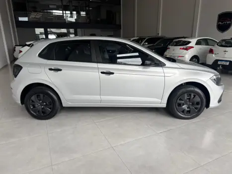 VOLKSWAGEN Polo Hatch 1.0 12V 4P MPI TRACK 1st EDITION, Foto 4