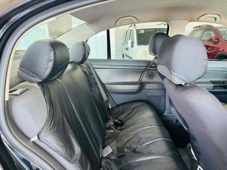 VOLKSWAGEN Polo Sedan 1.6 4P FLEX, Foto 11