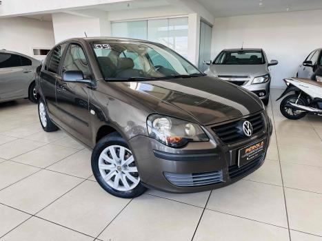 VOLKSWAGEN Polo Sedan 1.6 4P FLEX, Foto 2