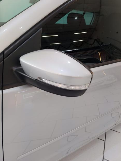 VOLKSWAGEN Polo Sedan 1.6 4P FLEX COMFORTLINE I-MOTION AUTOMATIZADO, Foto 3