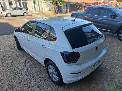 VOLKSWAGEN Polo Sedan 1.6 4P FLEX, Foto 4
