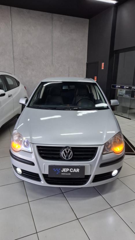 VOLKSWAGEN Polo Sedan 1.6 4P COMFORTLINE FLEX, Foto 2