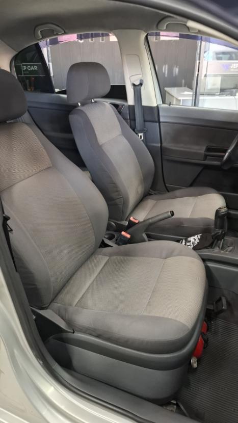 VOLKSWAGEN Polo Sedan 1.6 4P COMFORTLINE FLEX, Foto 9