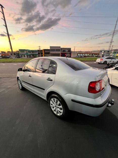 VOLKSWAGEN Polo Sedan 1.6 4P FLEX, Foto 2