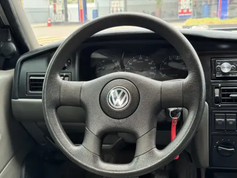 VOLKSWAGEN Santana 1.8 MI 4P, Foto 9