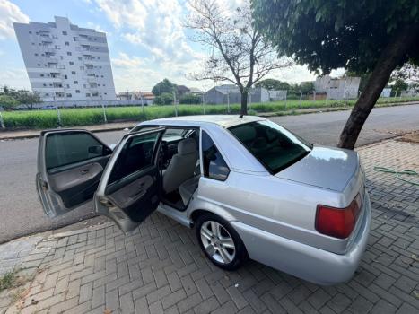 VOLKSWAGEN Santana 1.8 4P, Foto 12