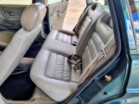 VOLKSWAGEN Santana 2.0 4P, Foto 10