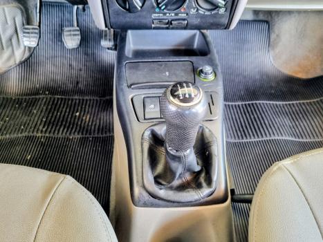 VOLKSWAGEN Santana 2.0 4P, Foto 12