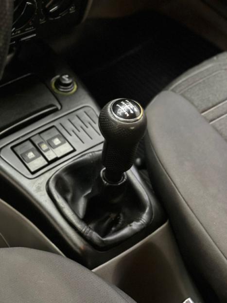 VOLKSWAGEN Santana 2.0 4P, Foto 6