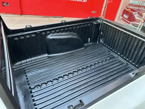 VOLKSWAGEN Saveiro 1.6 16V FLEX MSI ROBUST CABINE SIMPLES, Foto 7