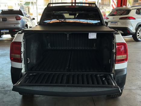 VOLKSWAGEN Saveiro 1.6 G7 CABINE SIMPLES ROBUST FLEX, Foto 6