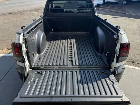 VOLKSWAGEN Saveiro 1.6 G7 CABINE SIMPLES ROBUST FLEX, Foto 10